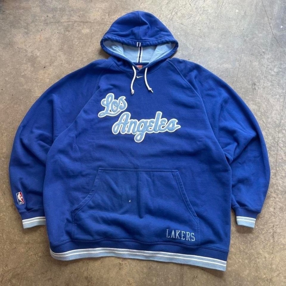 Vintage Nike Team Center Swoosh Los Angeles Lakers Oversized Hoodie Size XXL